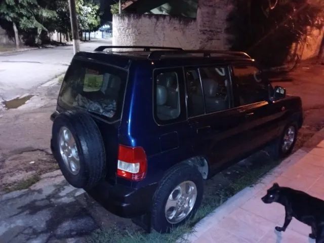 Mitsubishi Pajero Pajero iO Aut. 2000