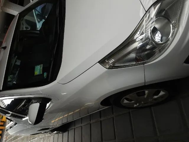 Vende Caminhoneta MONTANA 2016, completa - Foto 4