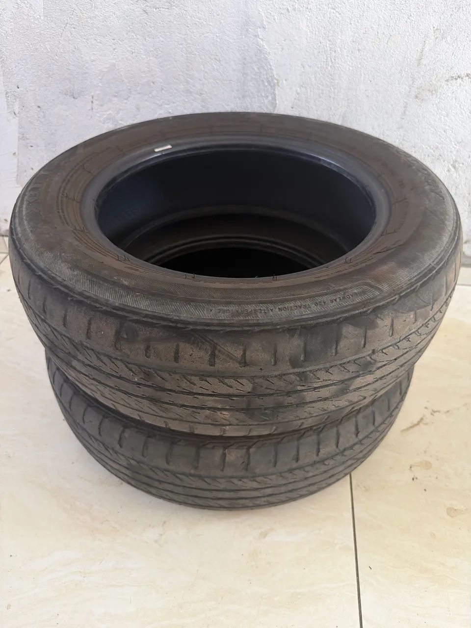 Pneu Aro 15