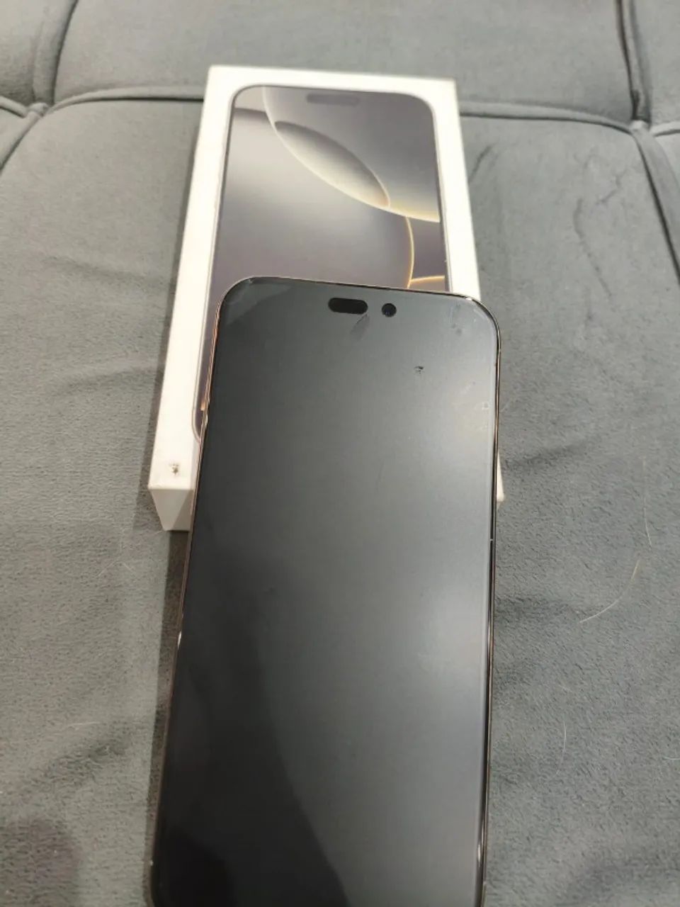 iPhone 16 Pro Max  - Foto 2