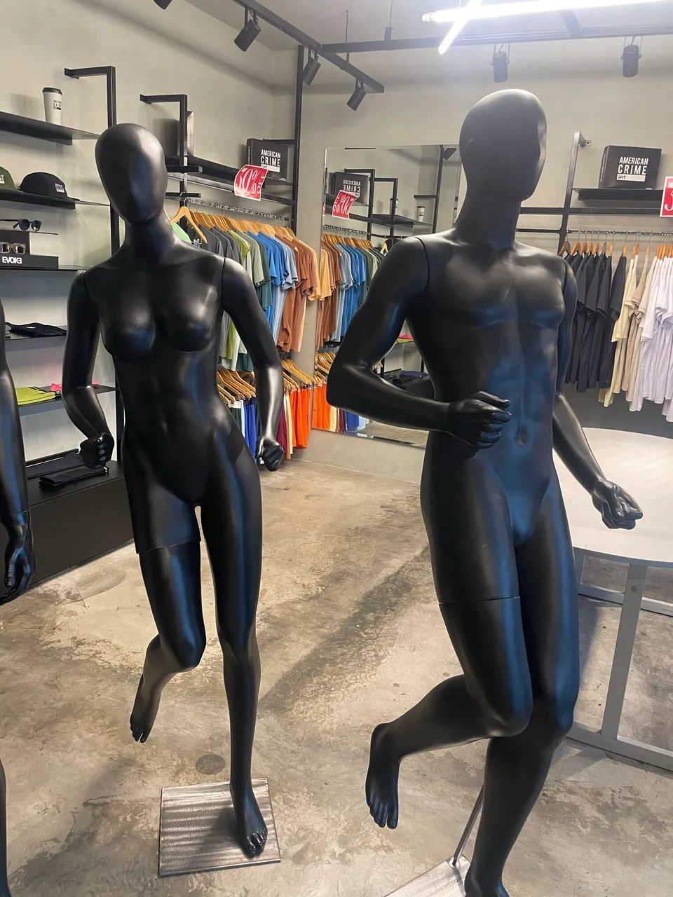     Manequins Premium para Loja - Estado de Novo - Foto 2