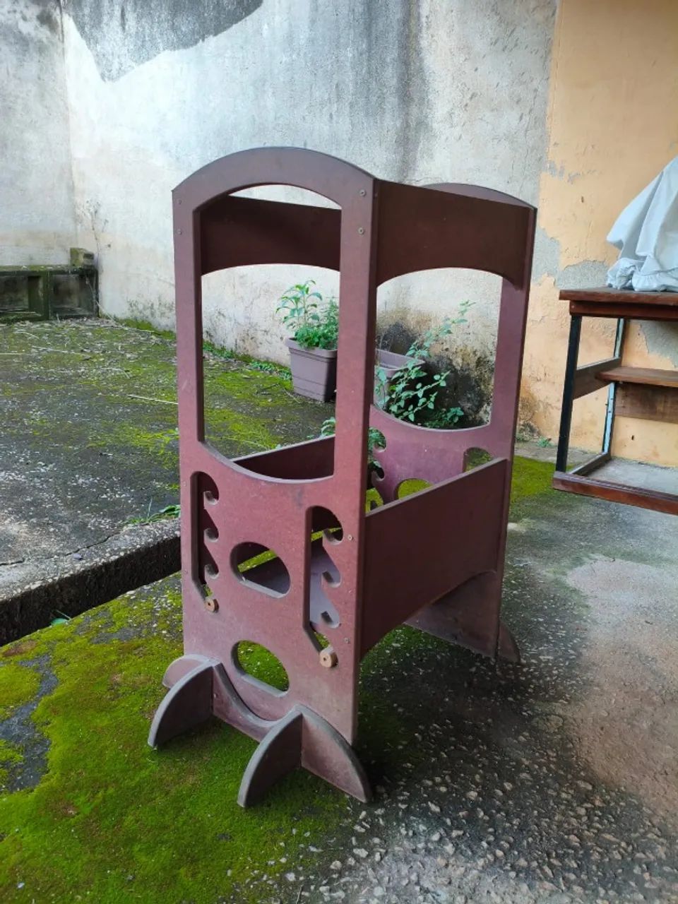 Torre de Aprendizagem Montessoriana Infantil Regulável Madeira Antiga