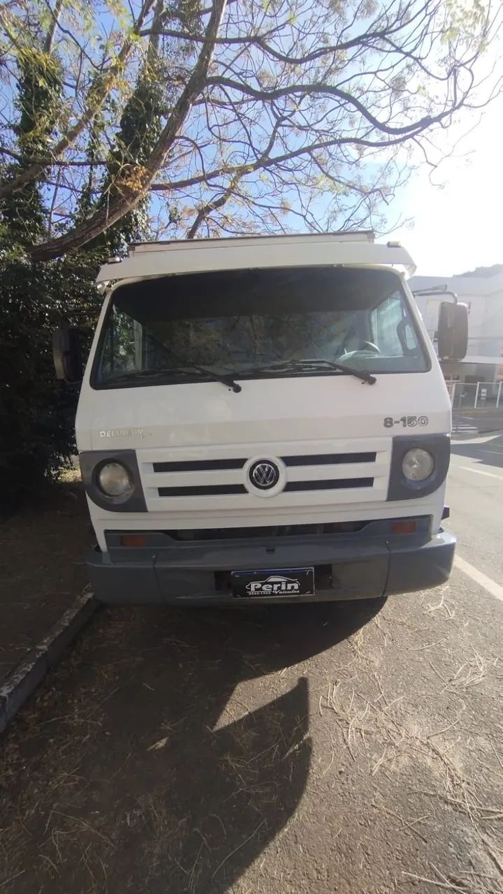 8-150 E Plus Cummins Baú - Foto 2