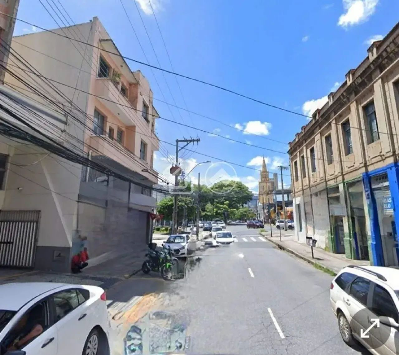 Sala para Venda Floresta com vaga de garagem e banheiro - Foto 4