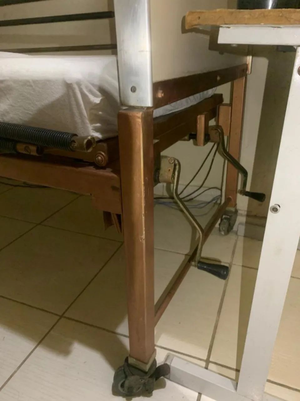  Cama hospitalar - Foto 2