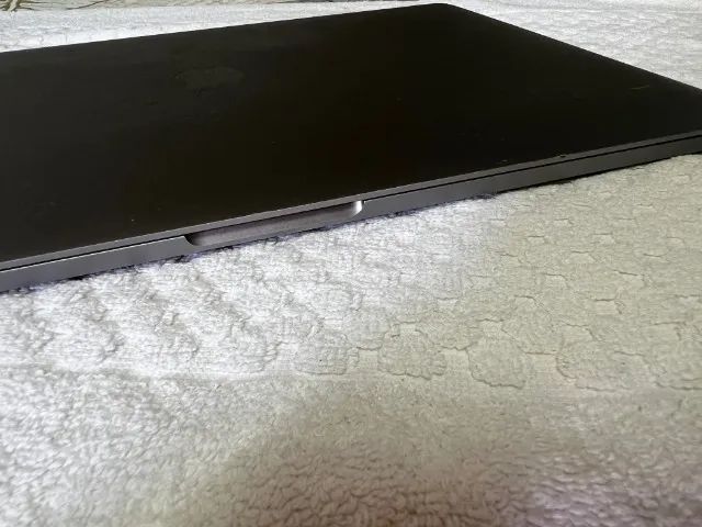 MACBOOK PRO 2019 - Foto 5