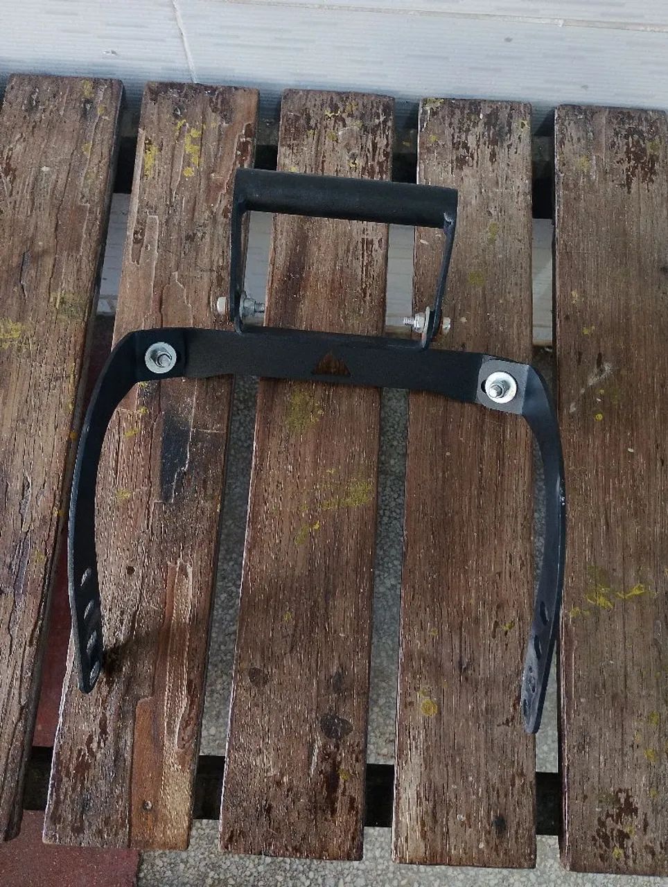 VENDO BASE PARA SUPORTE DE CELULAR PARA BROS E CROSSER  - Foto 2