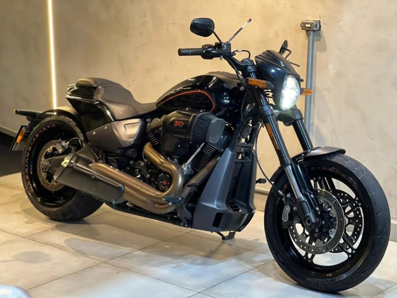 Harley-Davidson Fxdr 2019 - 1486175310 | OLX