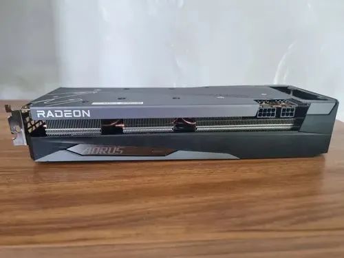 RX 6700 XT 12GB AORUS  - Foto 4