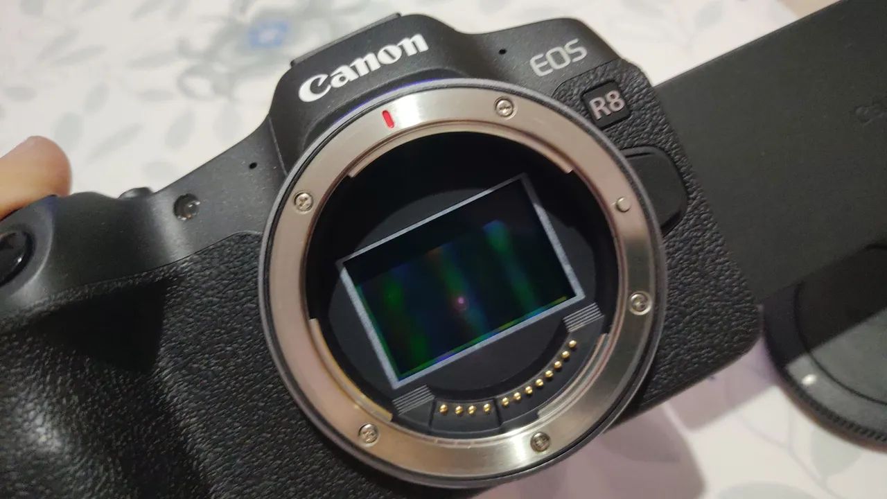 Câmera Canon EOS R8 RF - Foto 2