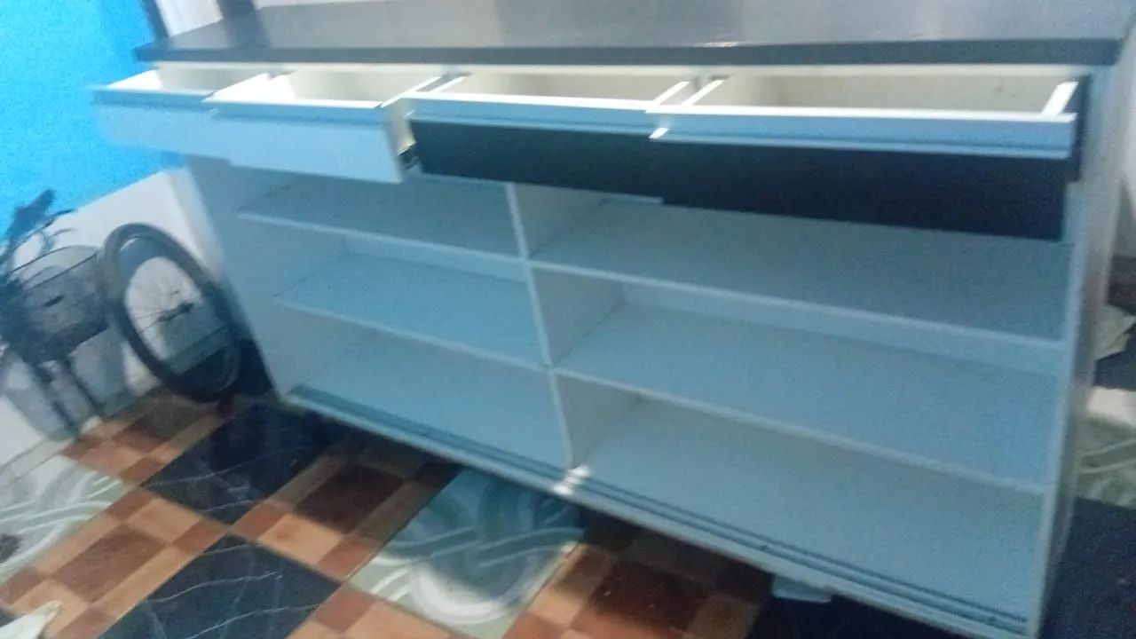 Balcão de MDF $450