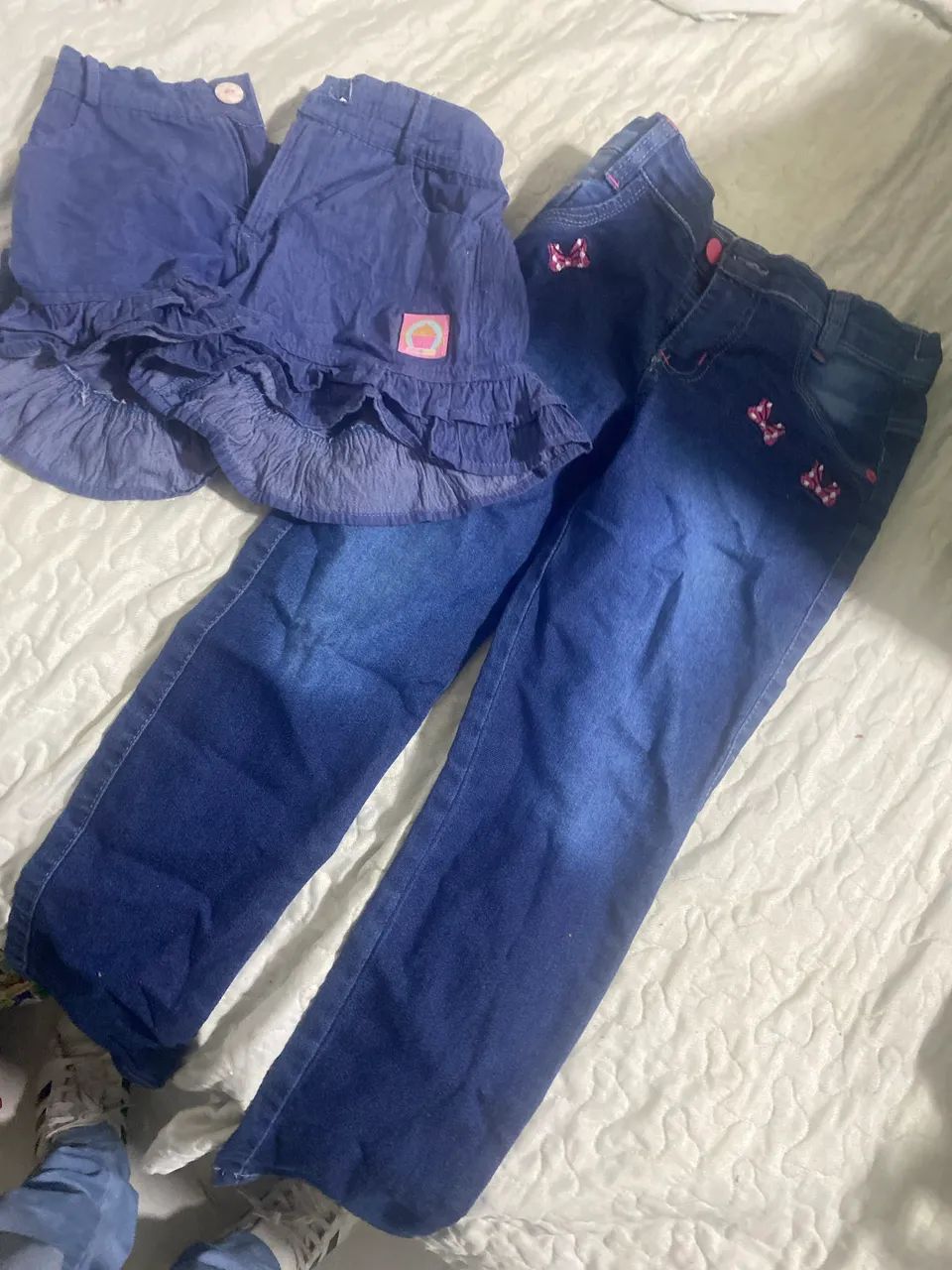 Promoção : saia e calça infantil 
