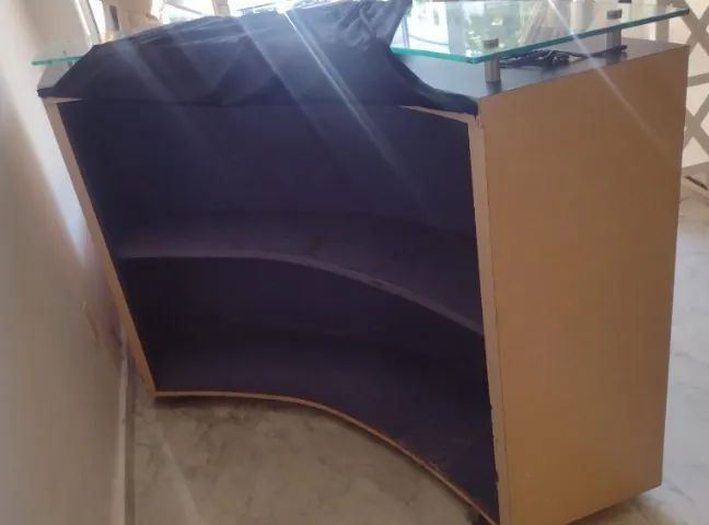 BALCÃO DE RECEPÇÃO - Foto 2