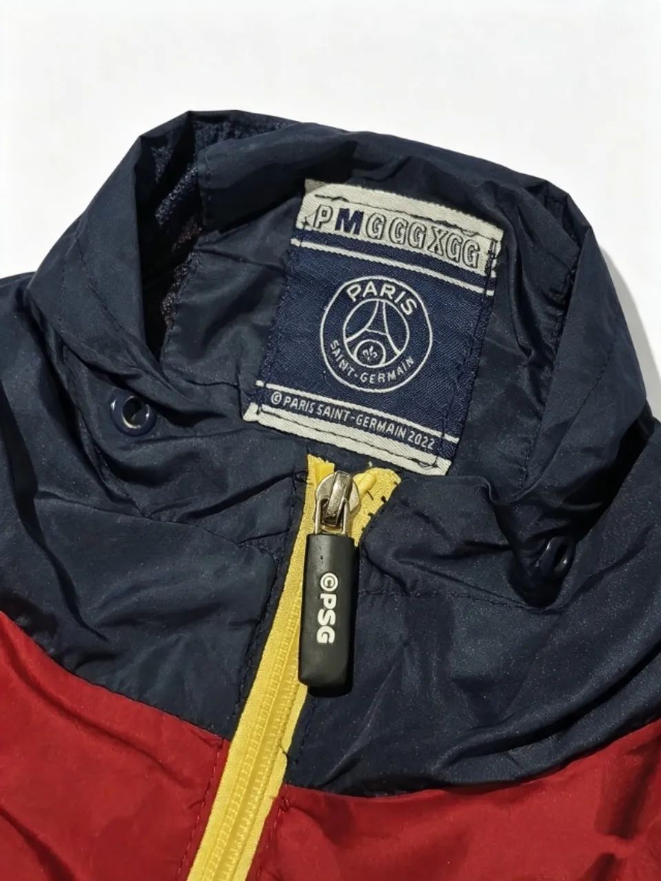 Jaqueta PSG - Corta vento Paris Saint Germain - 2022 - Foto 4