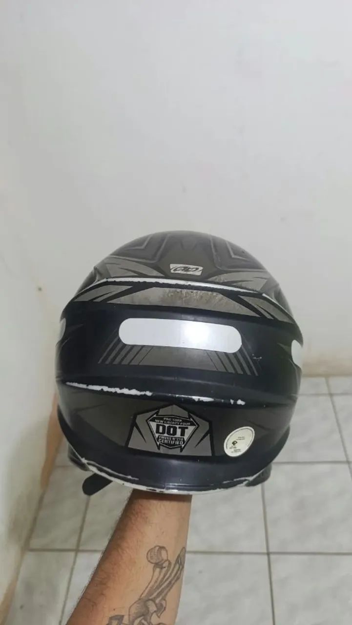 Capacete Num 60  - Foto 3