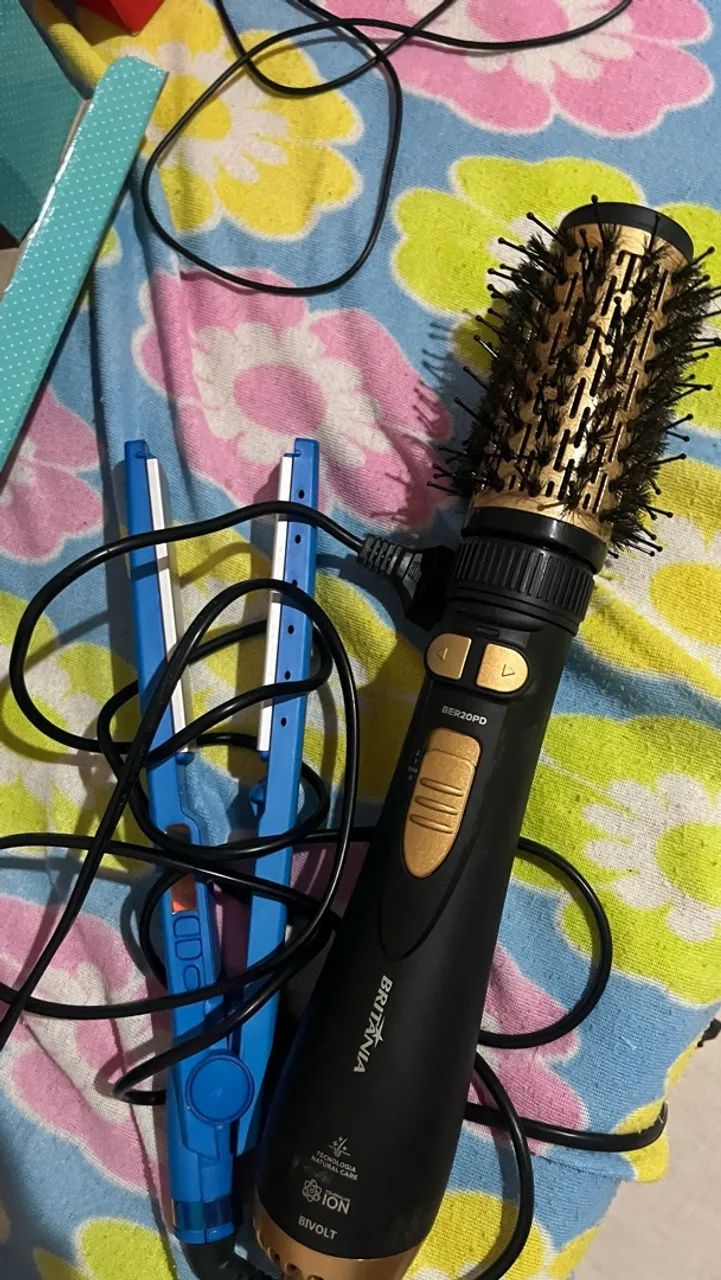 Escova secadora rotativa e prancha 