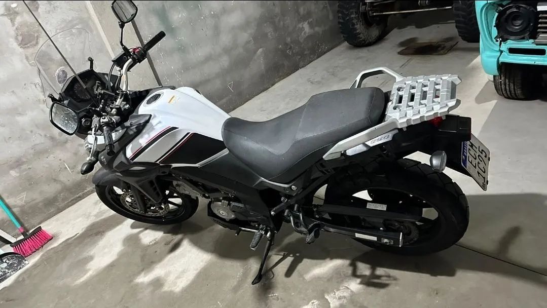 V-strom 650 - Foto 3