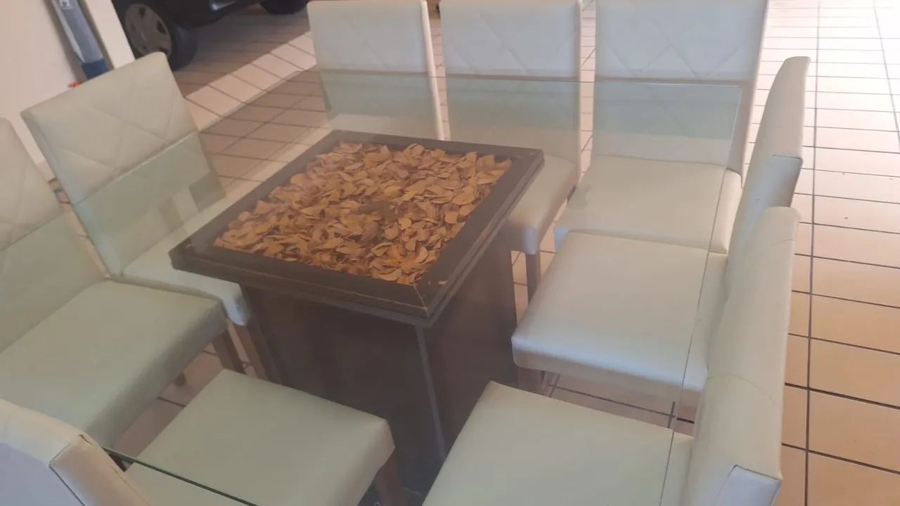 DOAÇÂO MESA DE JANTAR