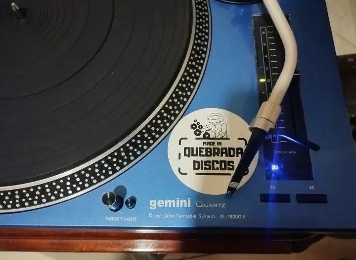 Toca disco Gemini Quartz XL-1800Q II - Foto 5