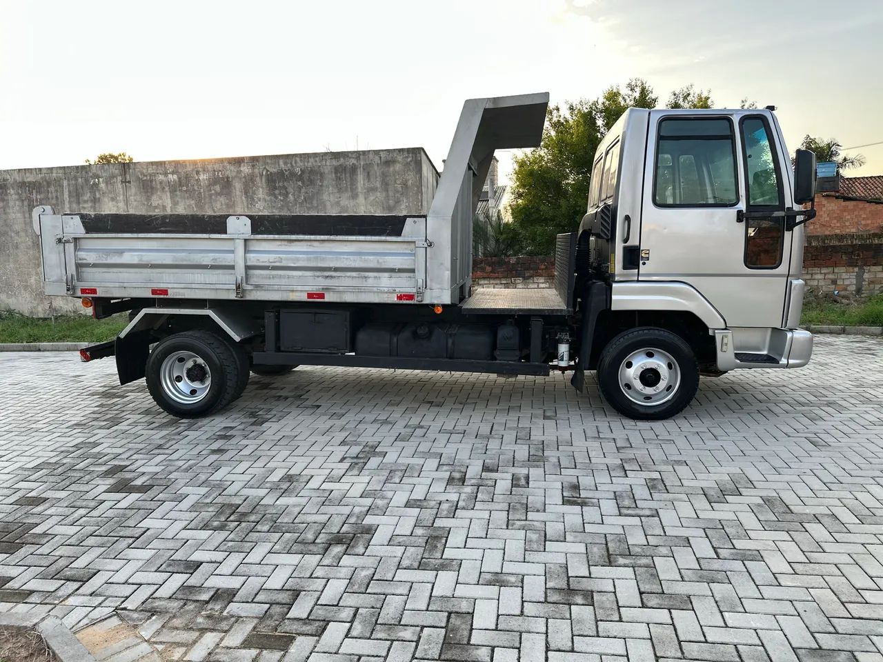Ford cargo 816 caçamba  - Foto 4