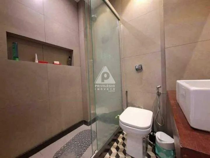 sala e quarto, reformado, vaga, localização privilegiada - Foto 4