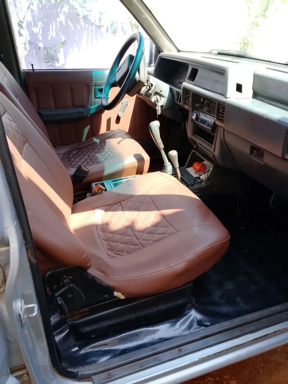 Mitsubishi L200 GL 2.5 4X4 CD Diesel 2000 - Foto 2