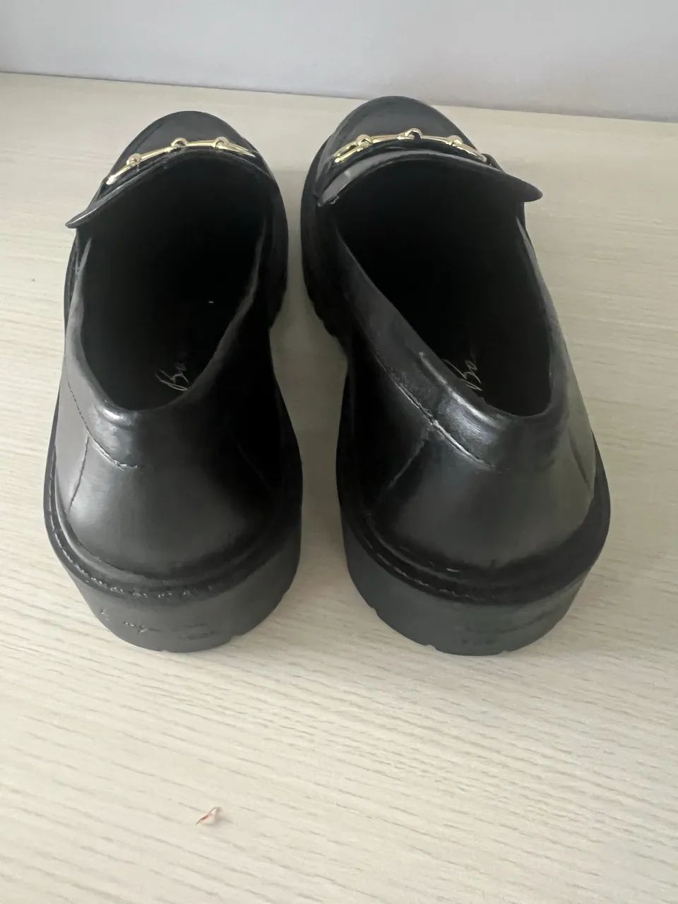 Mocassim preto Luiza Barcelos - Foto 4