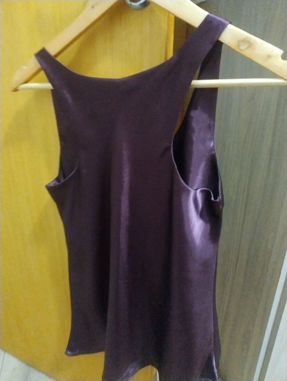 Blusa de cetim, super linda . Sem uso - Foto 2