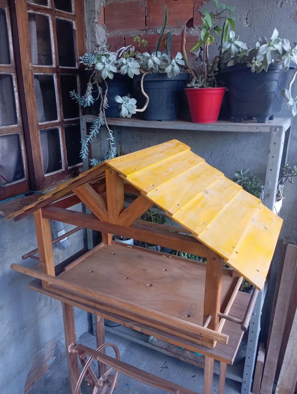 Comedouro de passaros e aves  - Foto 2