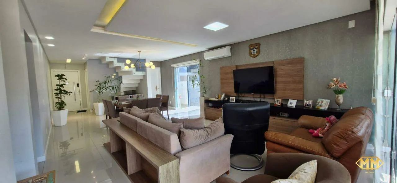 Casa de condomínio com piscina e vista para montanhas - Foto 3