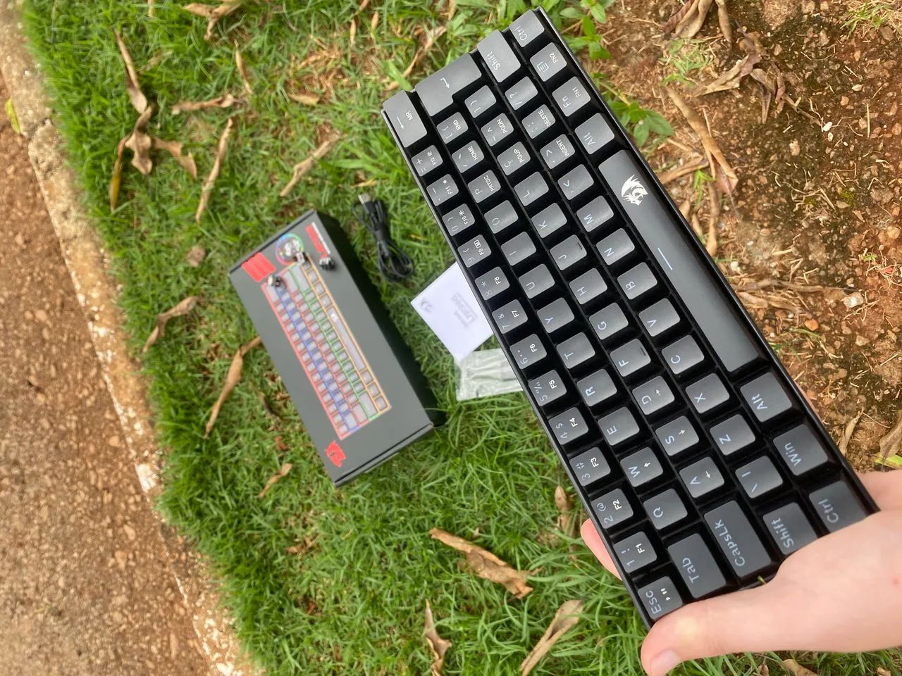 Teclado Redragon (Switchs Marrom) - Foto 4