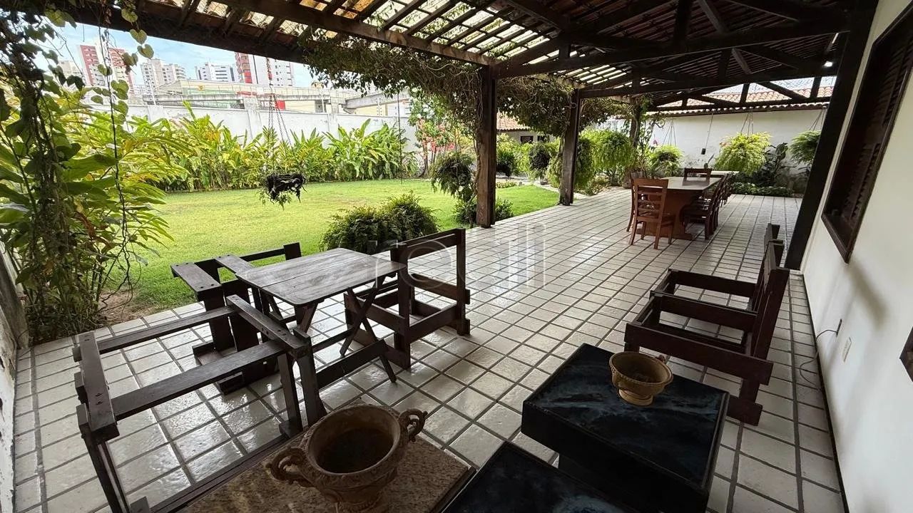 Casa Solta | Aldeota | 379,06m² | 03 Quartos | 06 Vagas - Foto 2