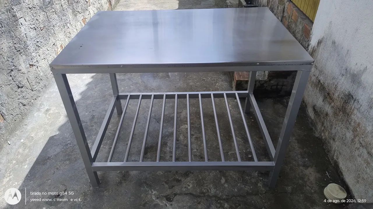 mesa de inox para salgados e doces