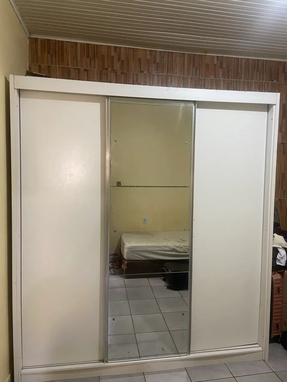 Guarda roupa de casal