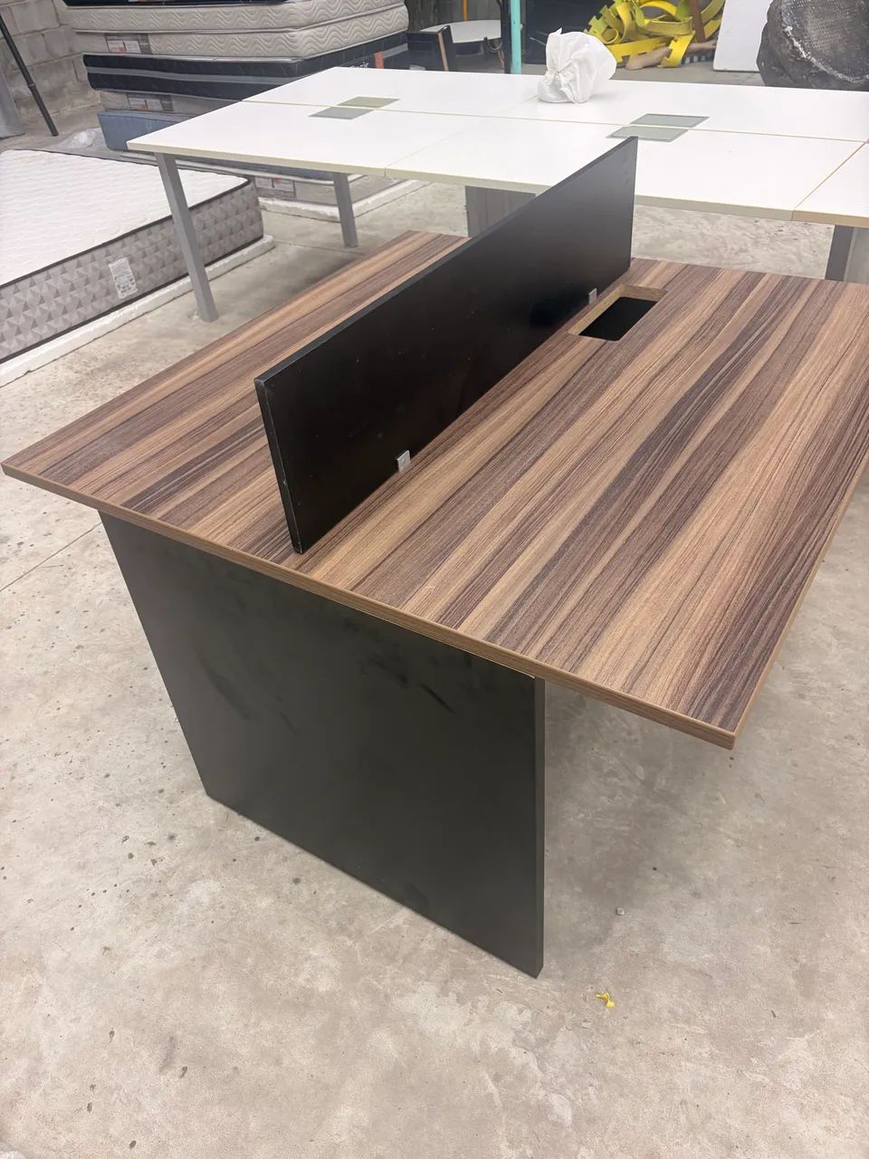 Mesa de escritório dupla  - Foto 2