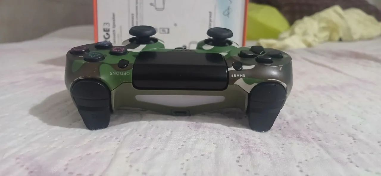 Controle PS4 Bluetooth genérico camuflado - Foto 3