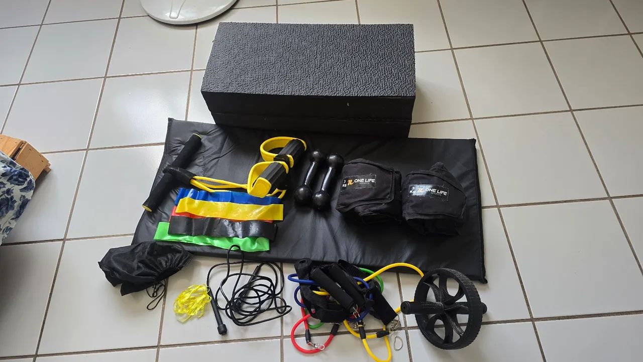 Vendo kit com 15 itens  funcional para exercícios em casa  - Foto 2