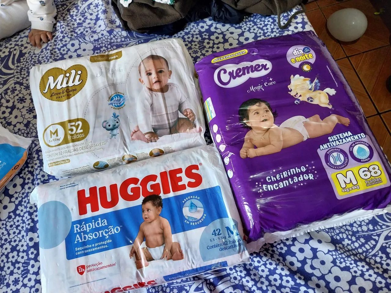 12 pacotes de fraldas M - Foto 3
