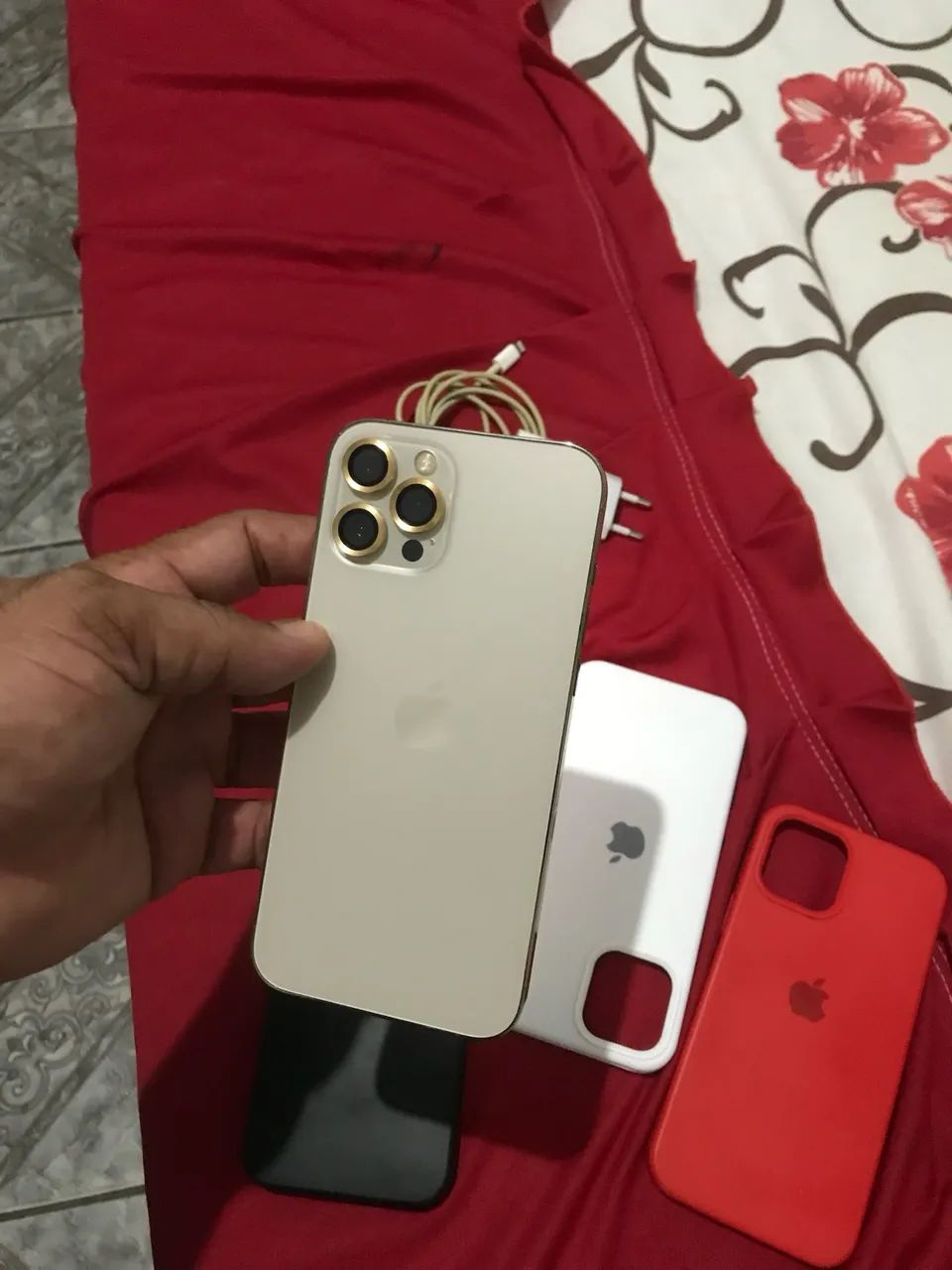 Vendo IPhone 12 Pro Max 128g - Foto 2