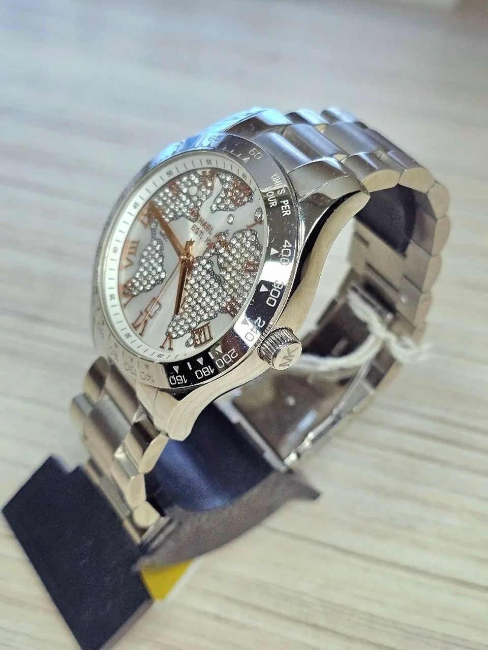 Michael Kors Layton Mapa mundi