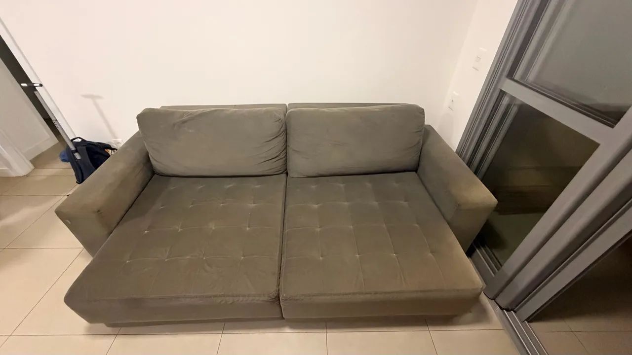 SOFÁ RETRÁTIL SEMI NOVO  - Foto 3