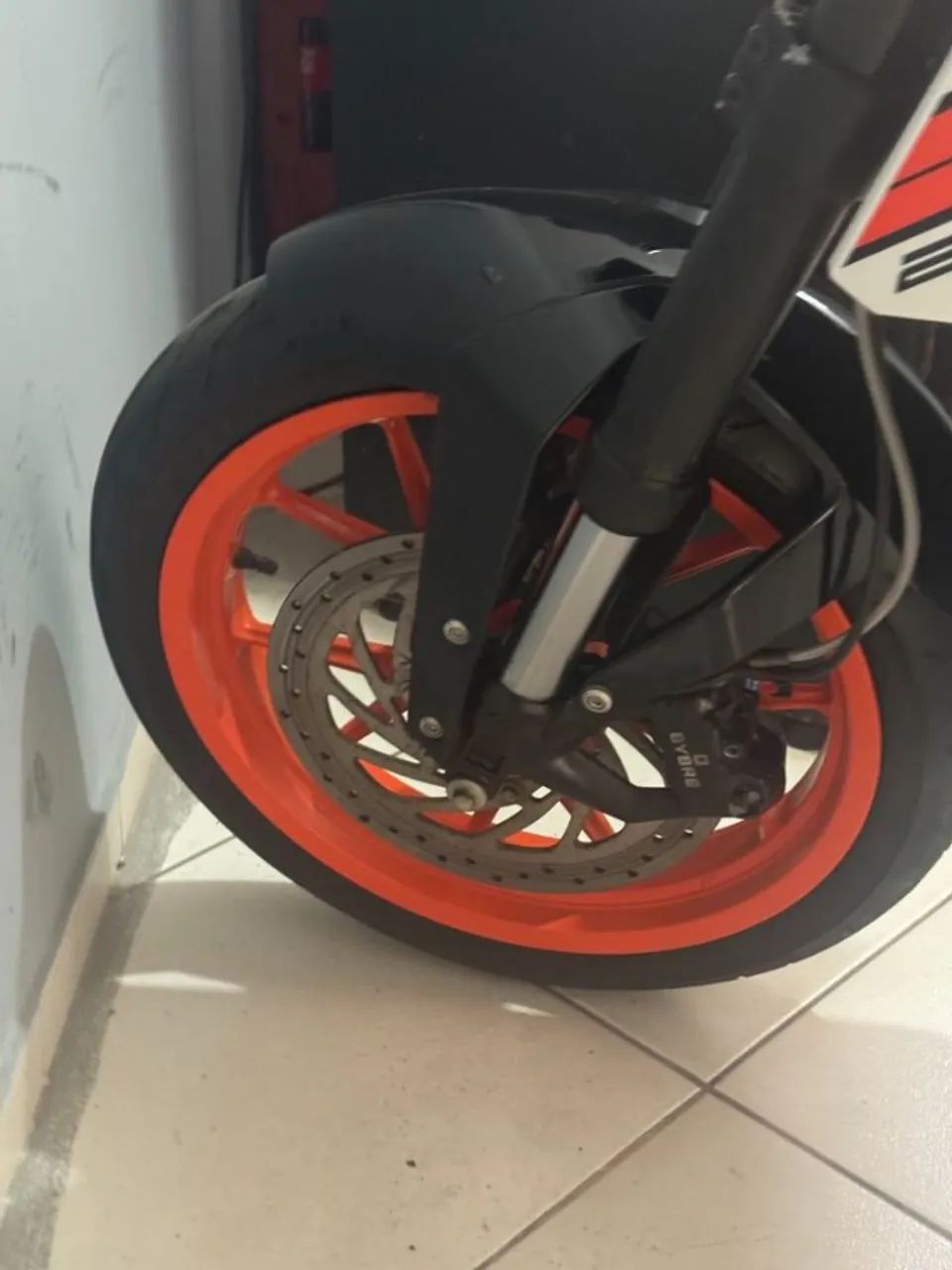 VENDO KTM DUKE 200  - Foto 3