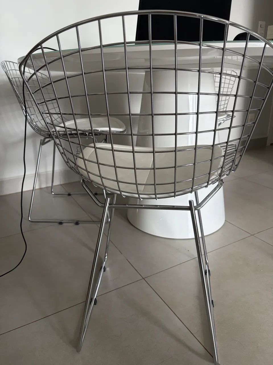CADEIRA COM ALMOFADA BERTOIA TOK STOk - Foto 4