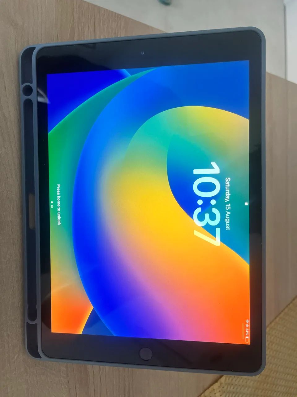 iPad 7ª geração + capa com suporte para caneta - Foto 3
