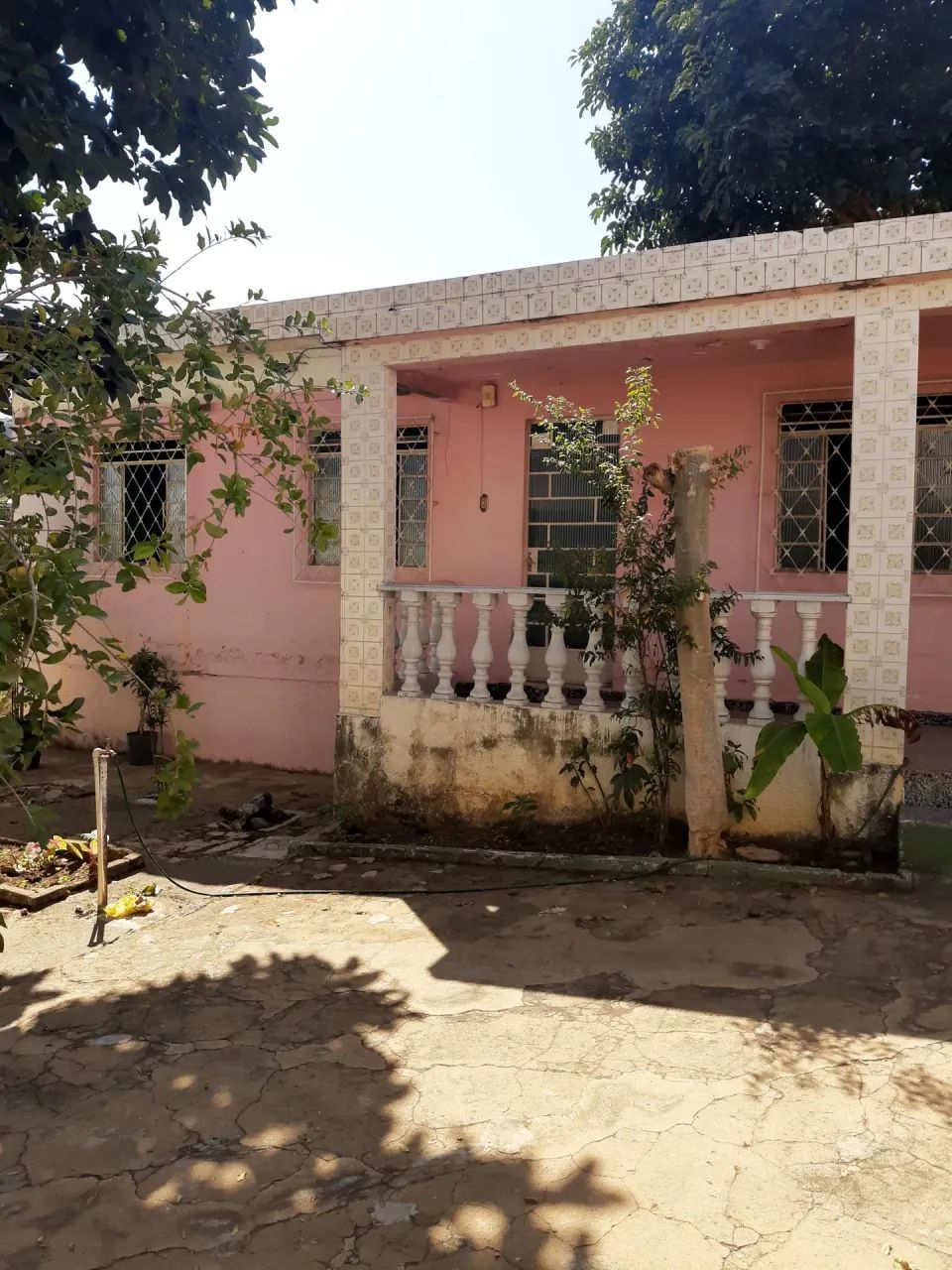 Casa com 2 Imóveis em Lote 360 m² - Foto 2