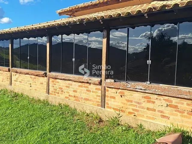 Imóvel para venda com 1237m², com 4 quartos em Centro - Simão Pereira - MG