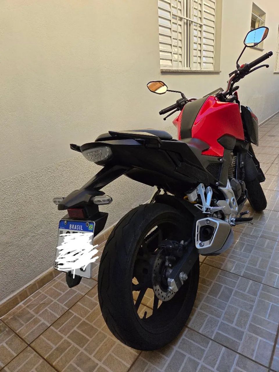 CB 300F Twister ABS - Foto 4
