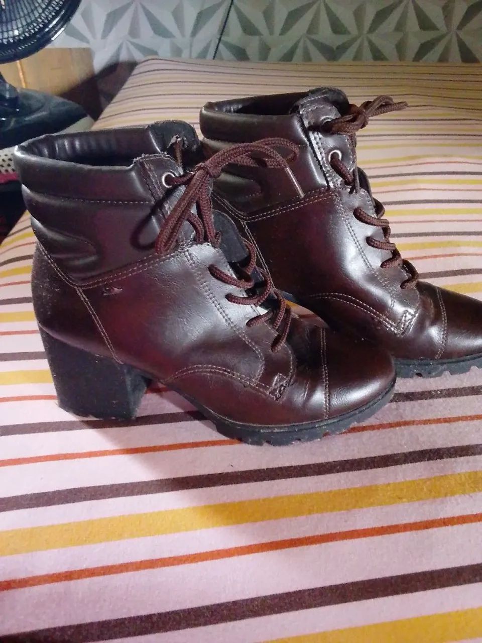 Bota feminina 36  - Foto 3