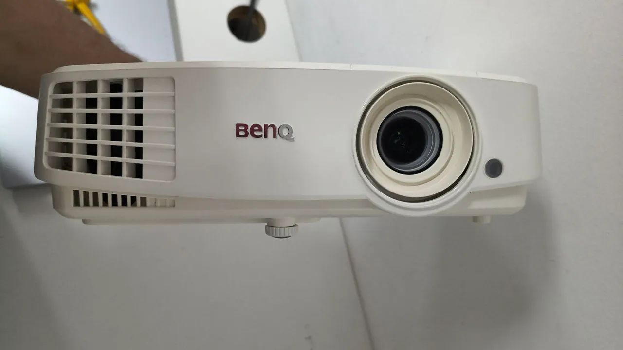 Projetor BenQ + chromecast - Foto 2