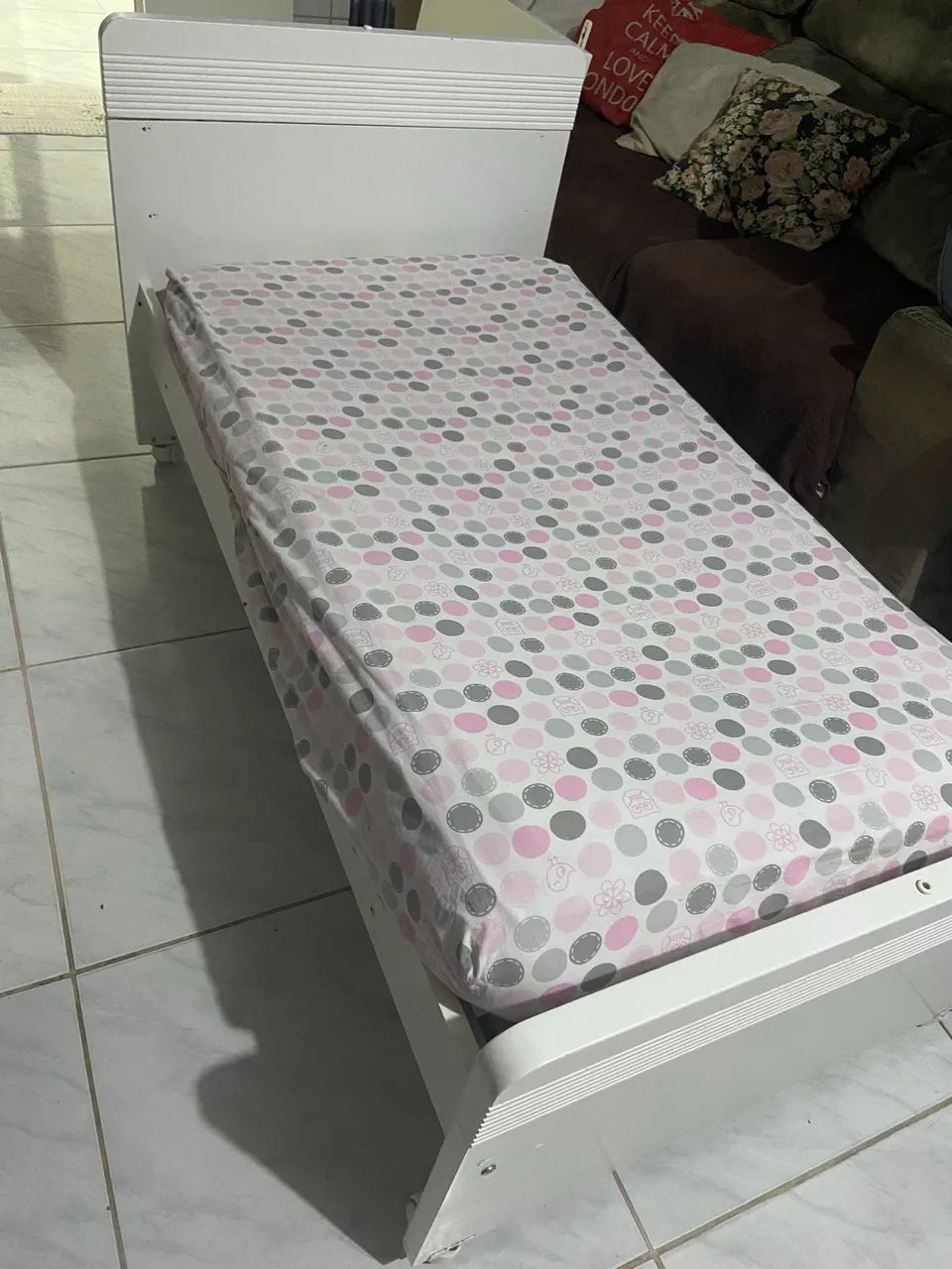 Cama que vira berço 